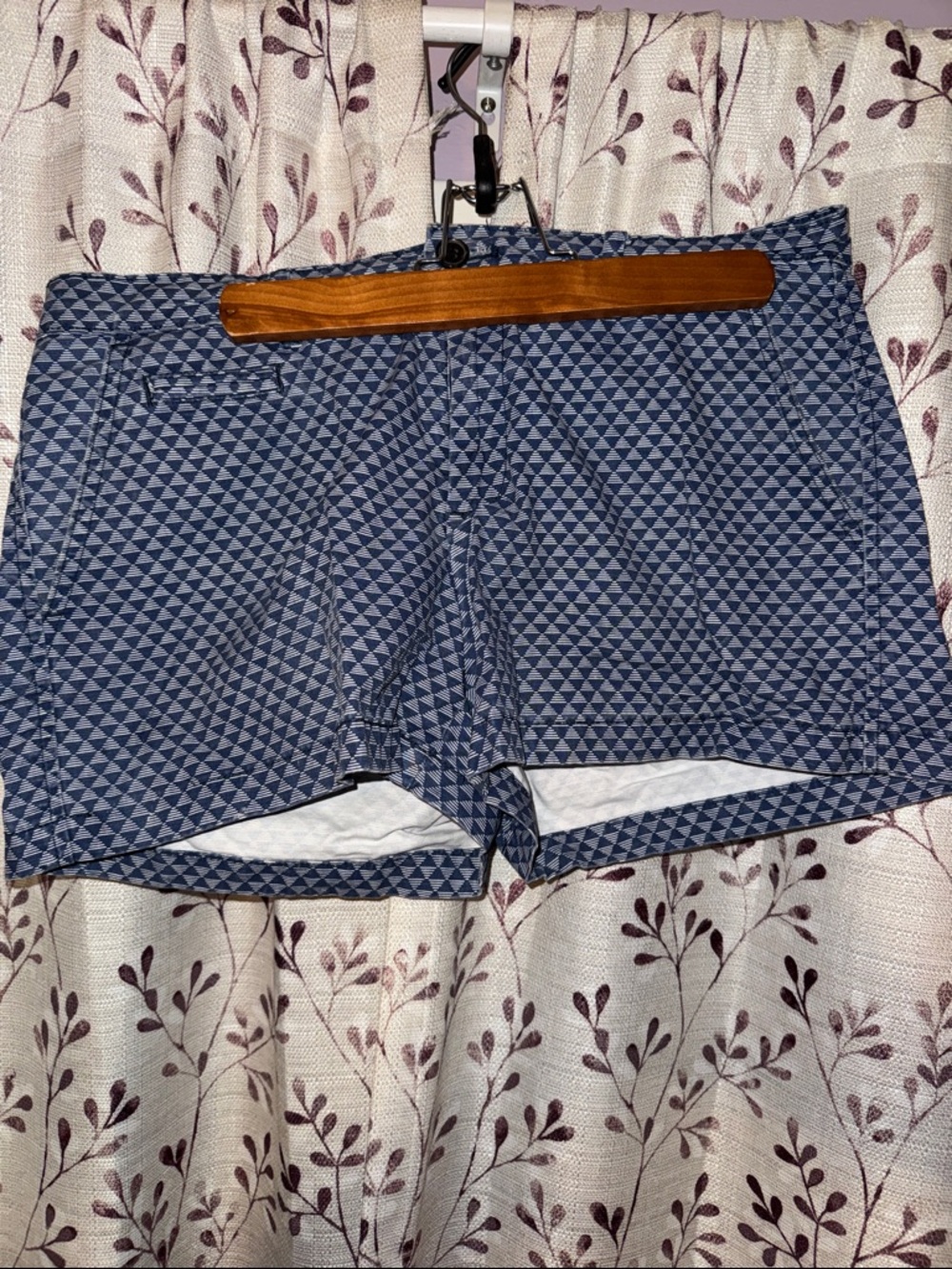 Blue Geometric Patterned Women's Gap 3” Shorts